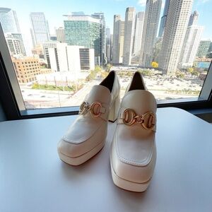 Lisa Vicky NOW Cream Ivory Leather Platform Loafer 70's Retro Pumps Size 9.5